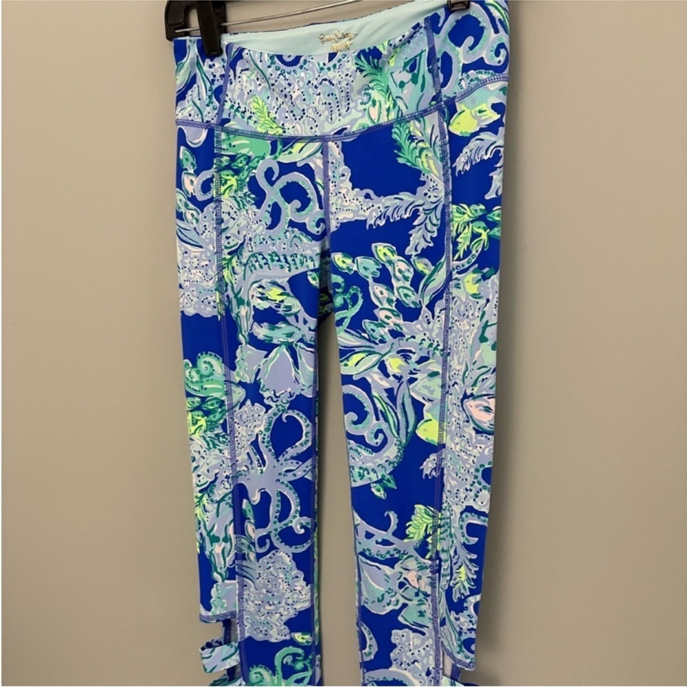 Lilly Pulitzer Luxletic Weekender Cropped Leggings Blue Current Sea Sirens Small - Picture 4 of 14